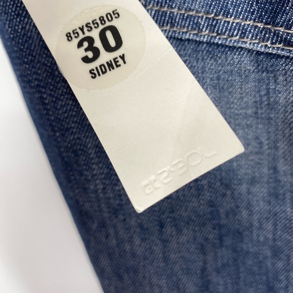 Joe's Jeans NWT The Provocateur Bootcut Size 30 Sidney Wash Blue Mid Rise - Picture 4 of 8